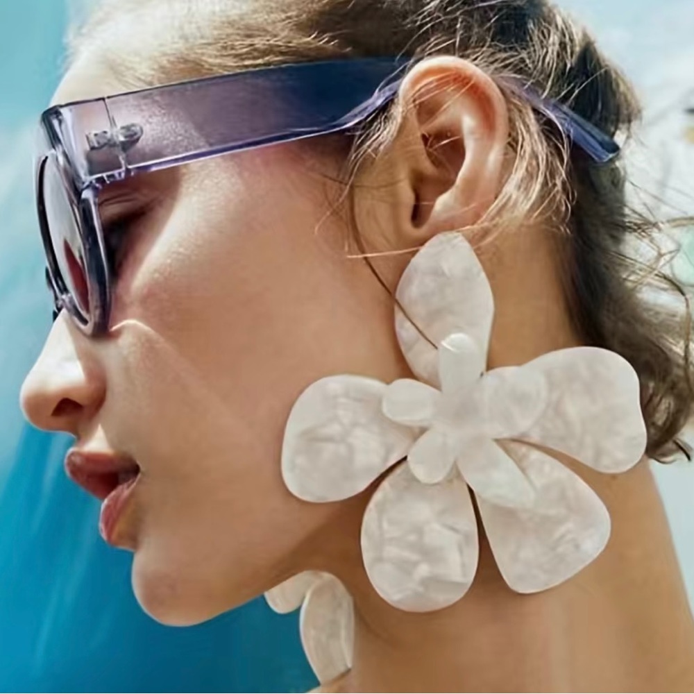 Statement White Flower Design Earrings